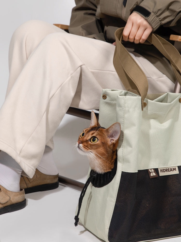 Color-Block Single-Shoulder Pet Carrier